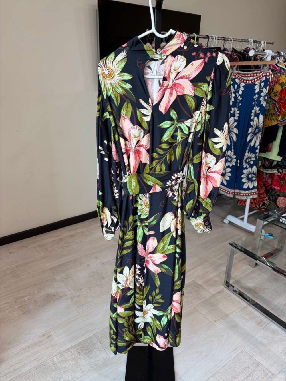 Black Surreal Flowers High Neck
Midi Dress by Farm Rio - Picture 6 of 10